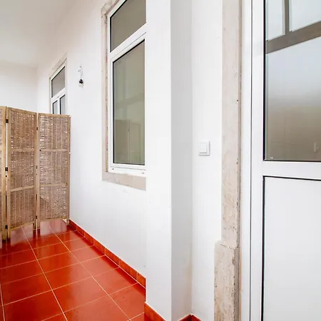 Pensión Arroios - Second Floor