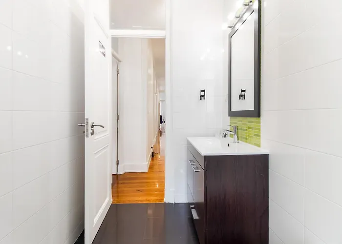 Arroios - Second Floor بيت ضيافة Lisboa