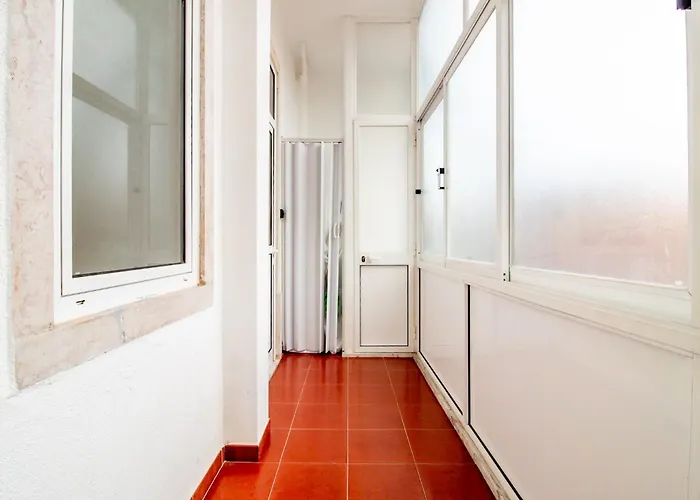 Arroios - Second Floor بيت ضيافة